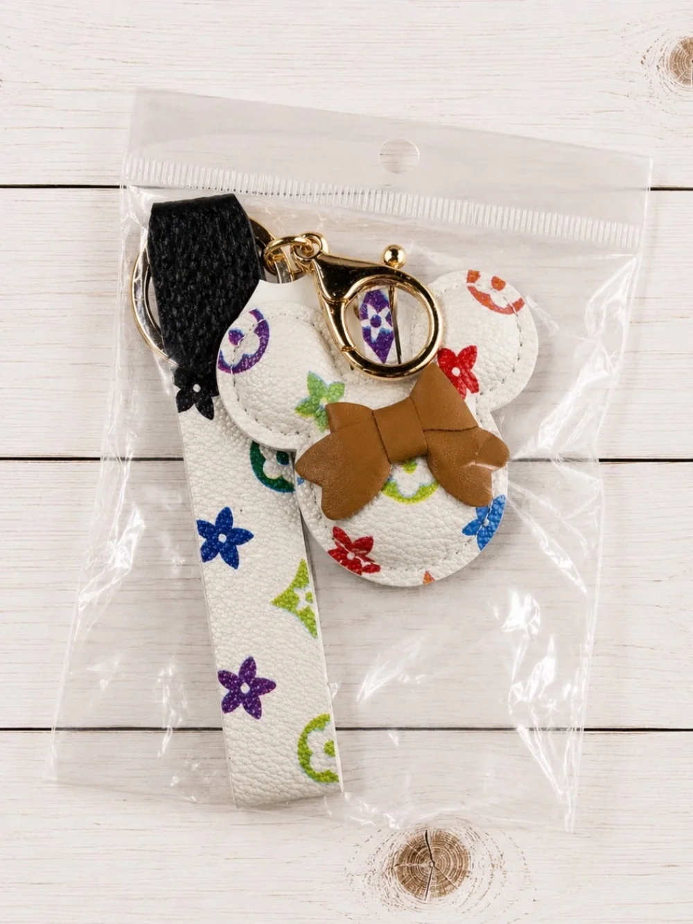 Mouse Wristlet Keychain PU Leather Bag Charm White Multicolor Brown Bow NIP